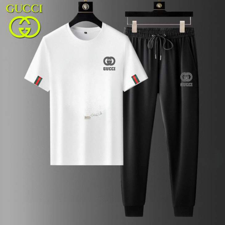 Picture of Gucci Shirt Pant Suits _SKUGucciM-5XL12yr40222119